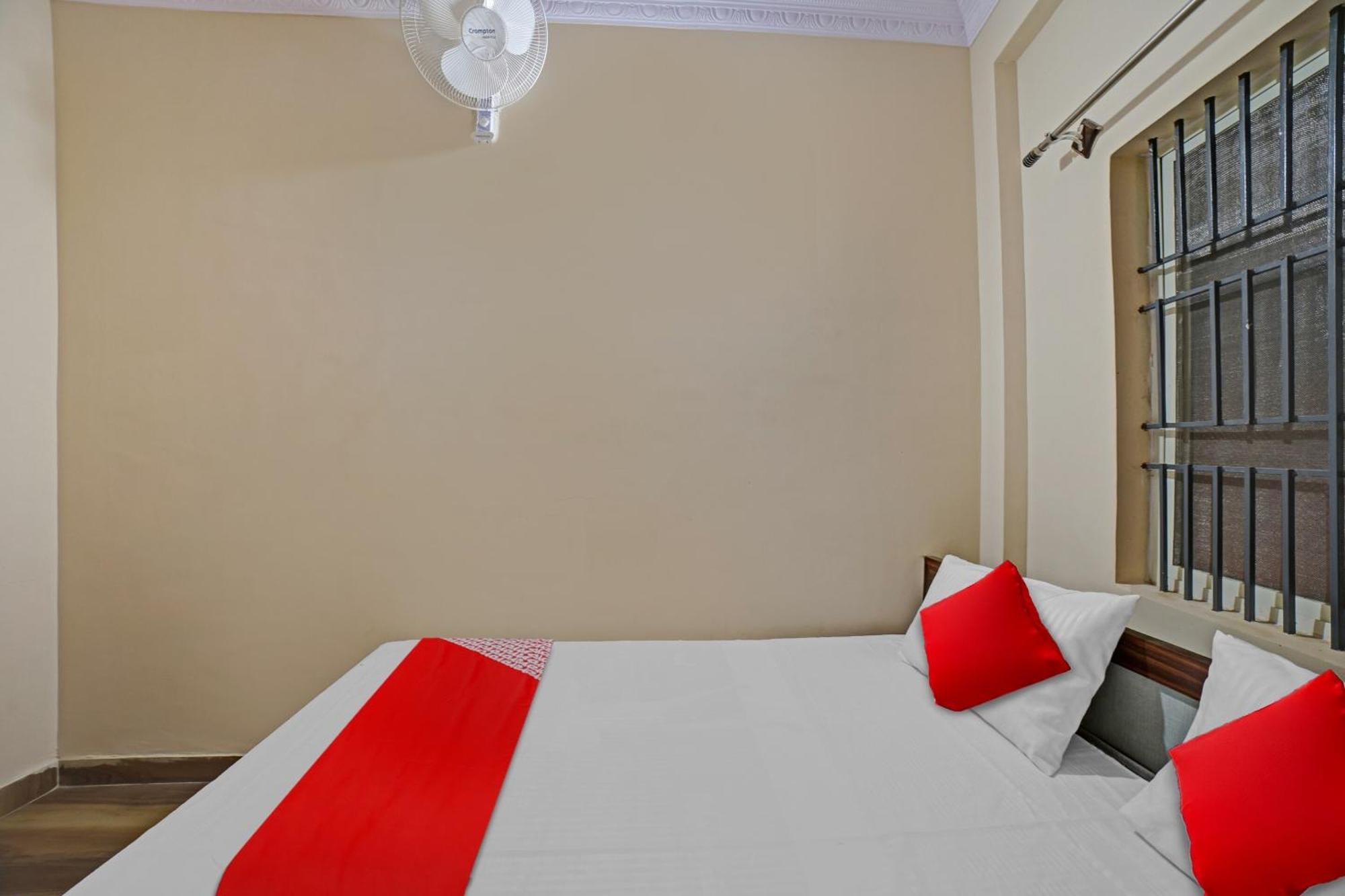 Spot On 81074 Sk Lodge Bangalore Exterior foto